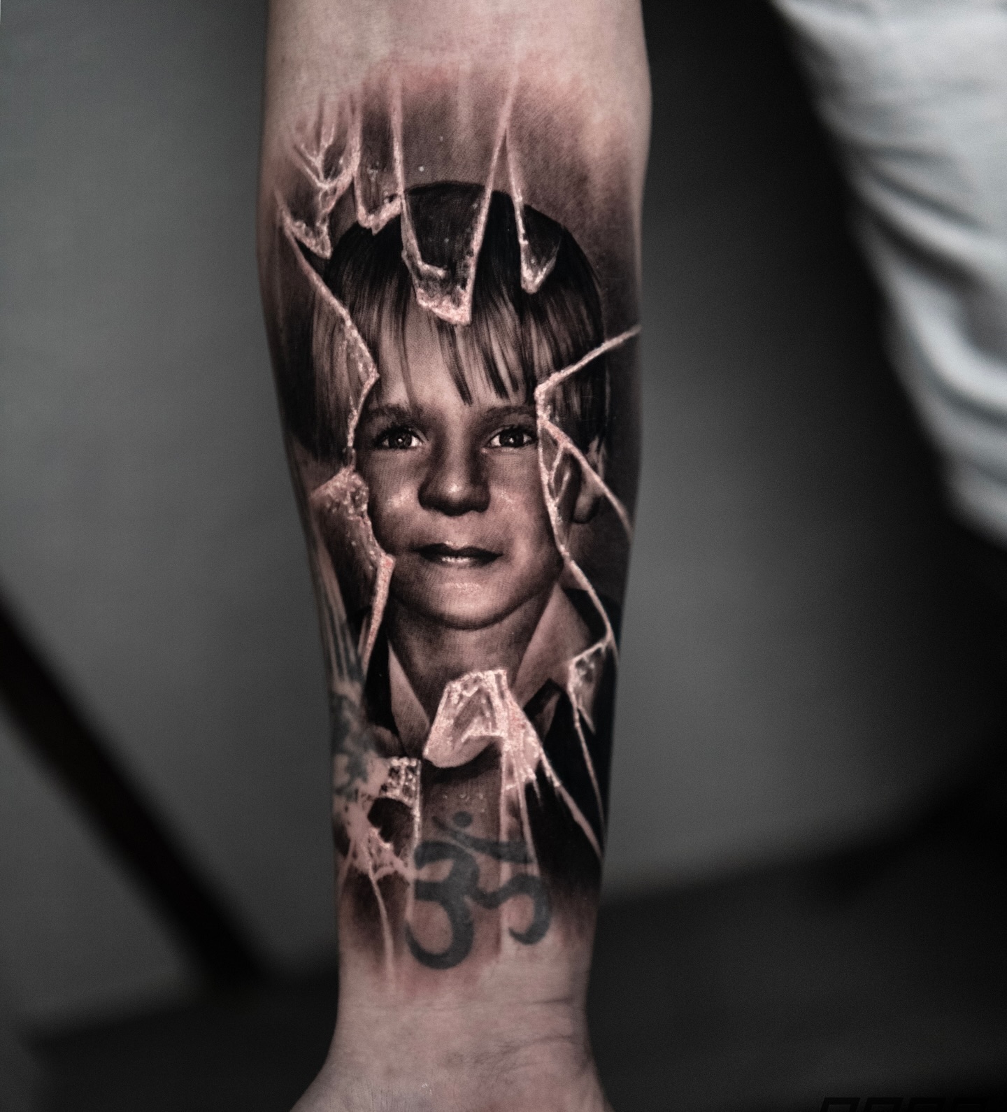 dado-visions-estudio-tatuaje-madrid-blacktearink